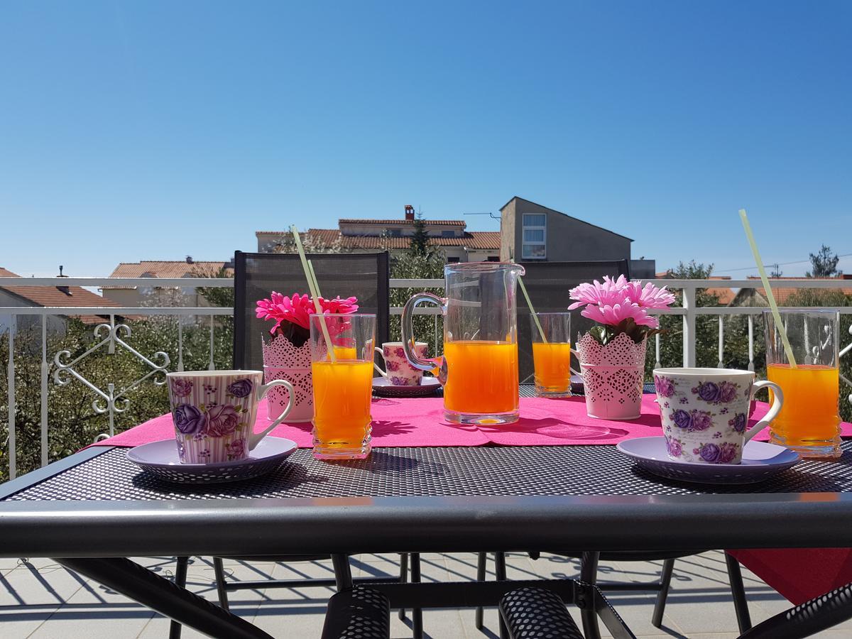 Apartmani Zoric Vodice Exteriér fotografie