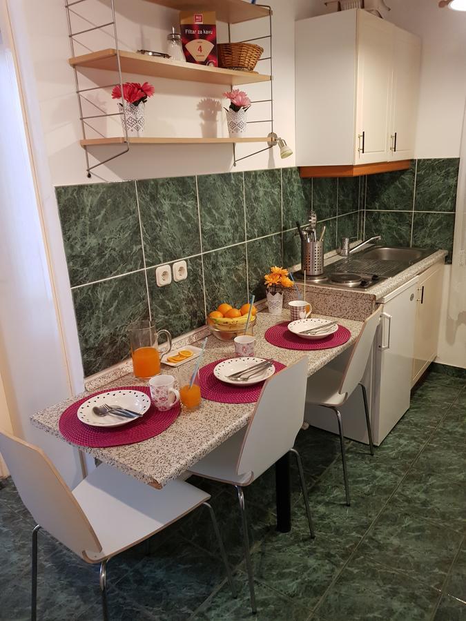 Apartmani Zoric Vodice Exteriér fotografie